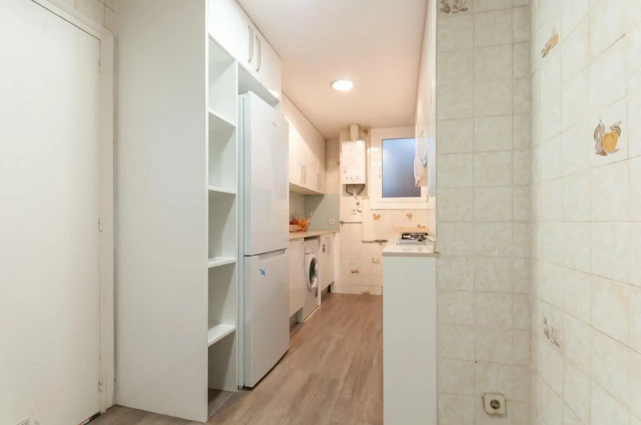 Appartement Gir80 Eixample Casanova 72 Hotel Barcelona Spanje